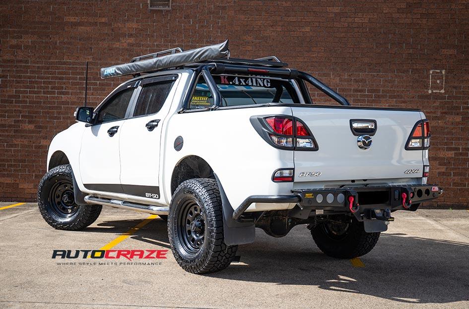 MAZDA BT 50 D HOLE BLACK